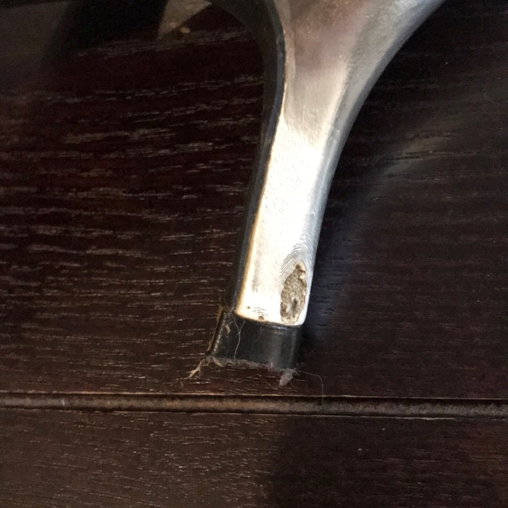 🌸Silver Sequin Heels - Picture 8 of 8